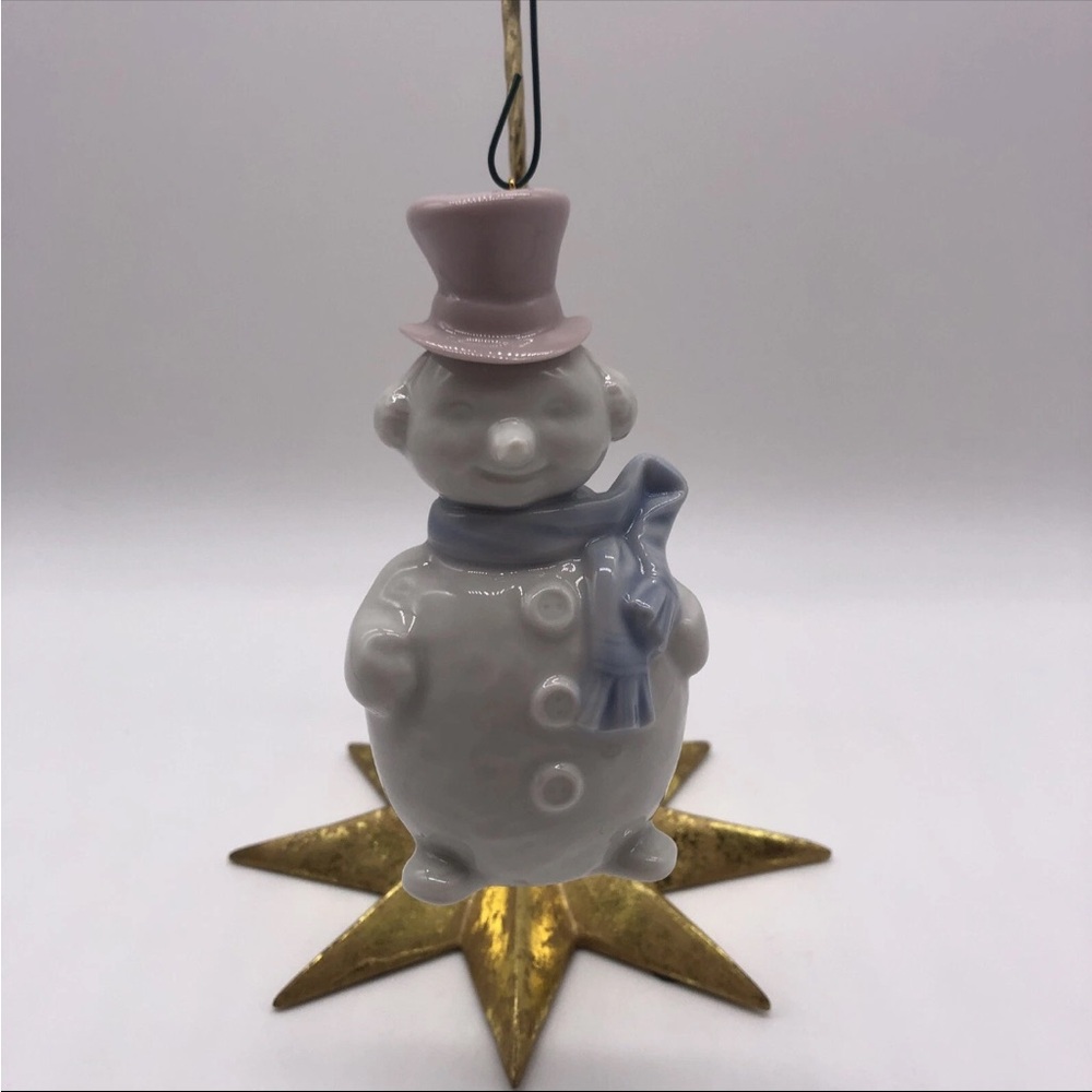 Vintage Lladro Snowman Christmas Ornament #5841 - Picture 7 of 10